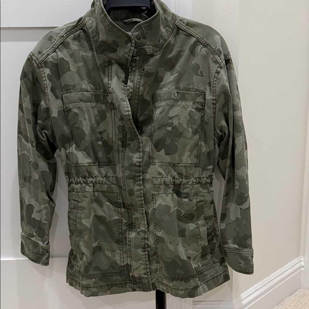 Old Navy Green Camo Jacket